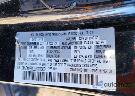 2020 Mazda Cx-30 Premium z USA, uszkodzony, nr VIN 3MVDMAEM2LM101080